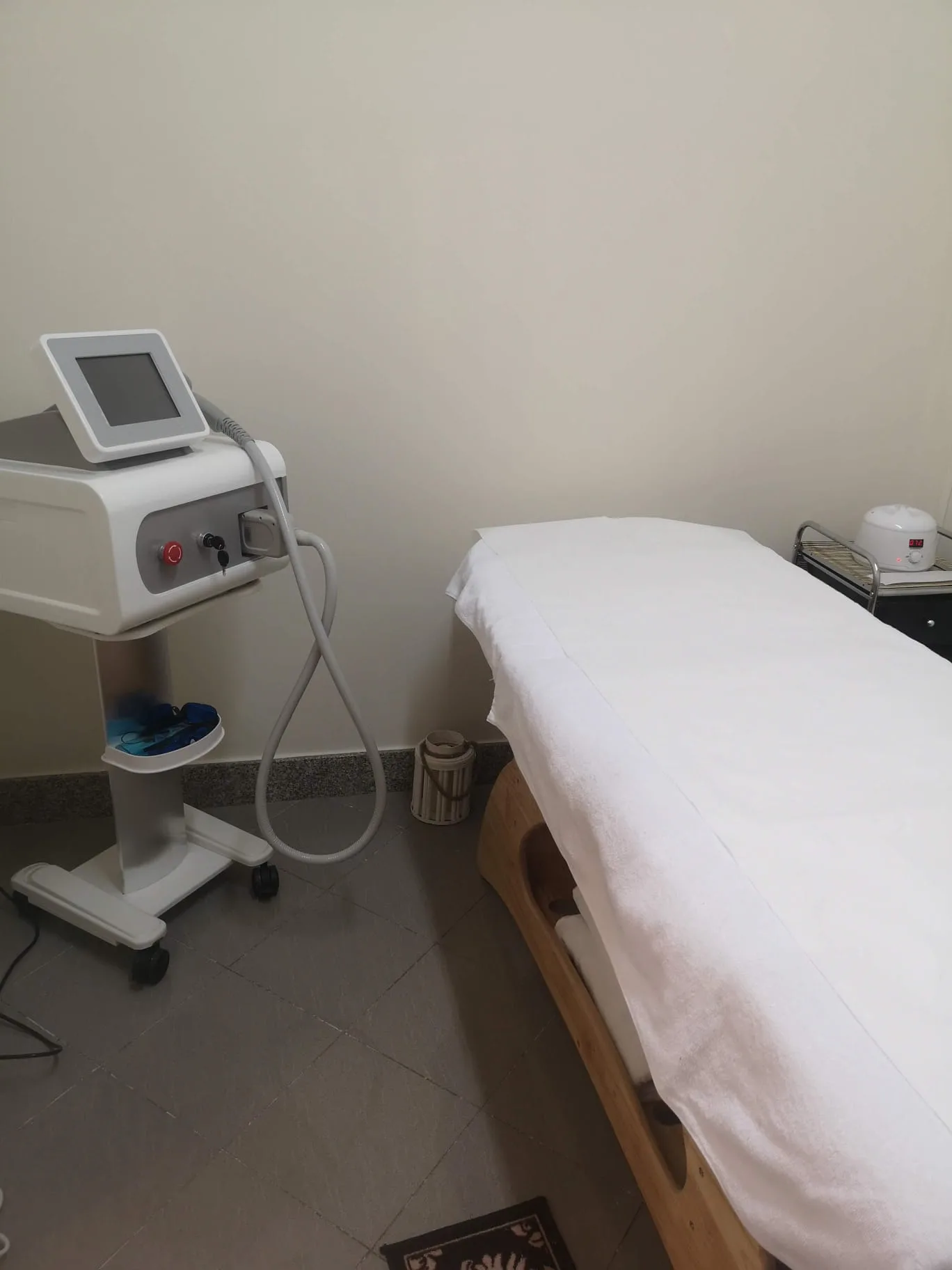 Laser a diodo 810nm per epilazione definitiva